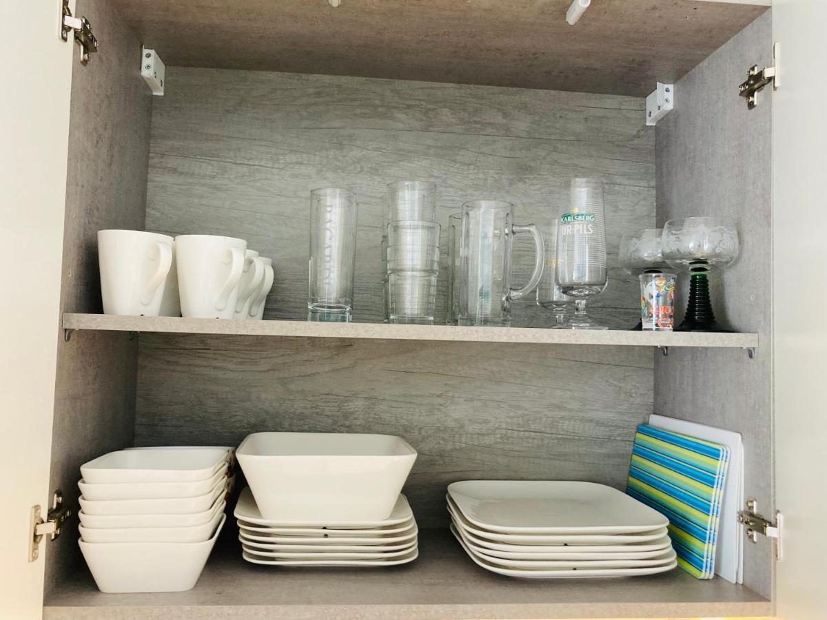 Living At Saarpartments -Adults Only- 2 Bedroom, Netflix - Business & Holiday Apartments For Long- And Short Term Stay, 3 Min To Train Station, Secure E-Bike Parking! Saarbrücken Exteriér fotografie